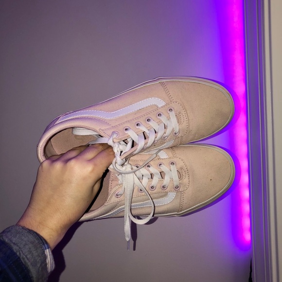 Light pink low-top vans - Picture 2 of 4